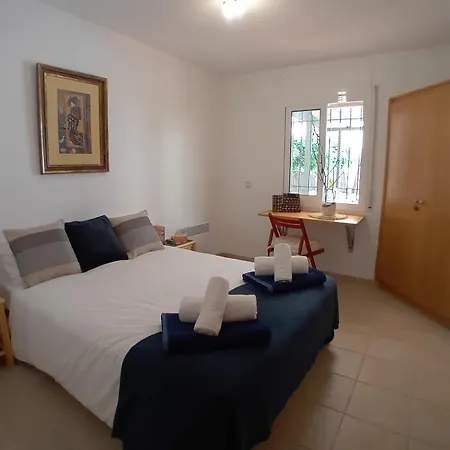 Villa Villa 10 People, 150 M From The Sea, Pool And Garden